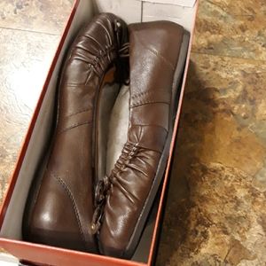 Leather flats- size 11